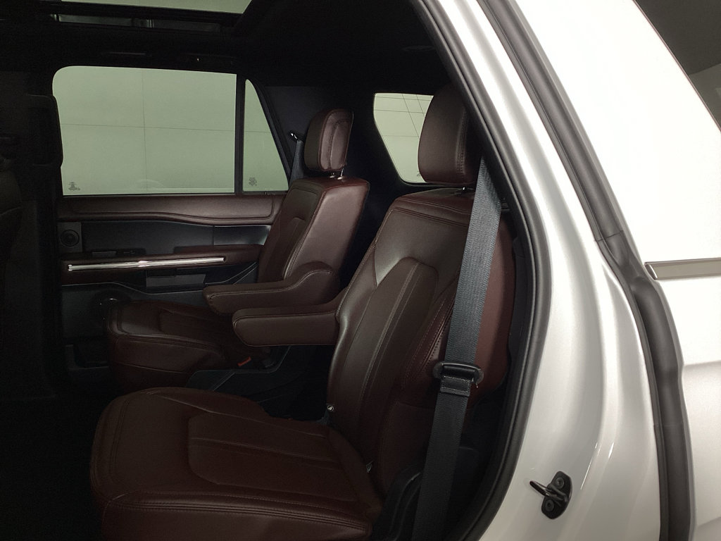 Used 2024 Ford Expedition Limited image 14