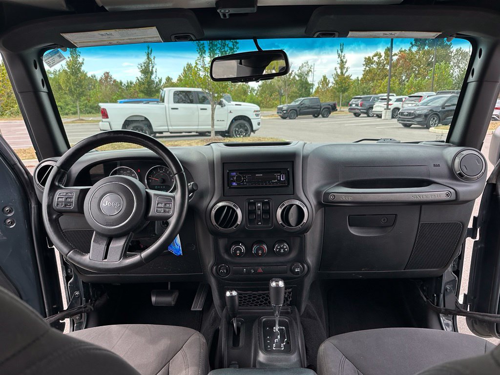 Used 2017 Jeep Wrangler Unlimited Sport w/ Quick Order Package 24S AWD/4WD image 28