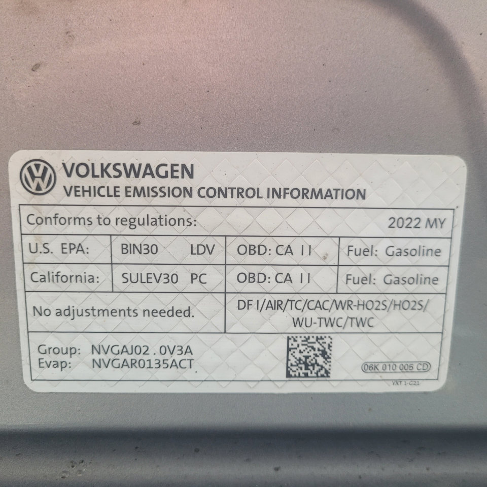 Used 2022 Volkswagen Tiguan SE image 37