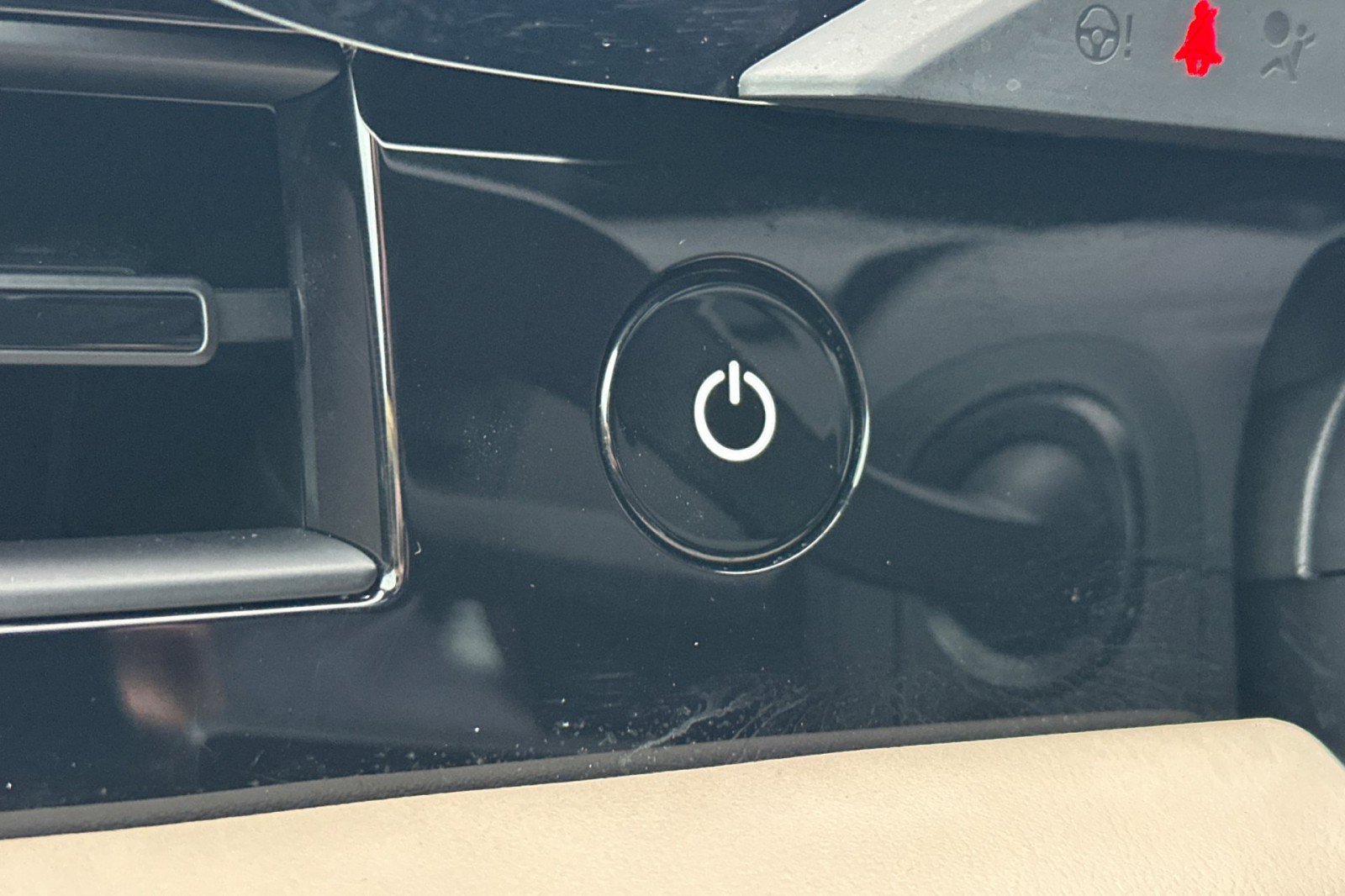 Used 2023 Porsche Taycan image 22