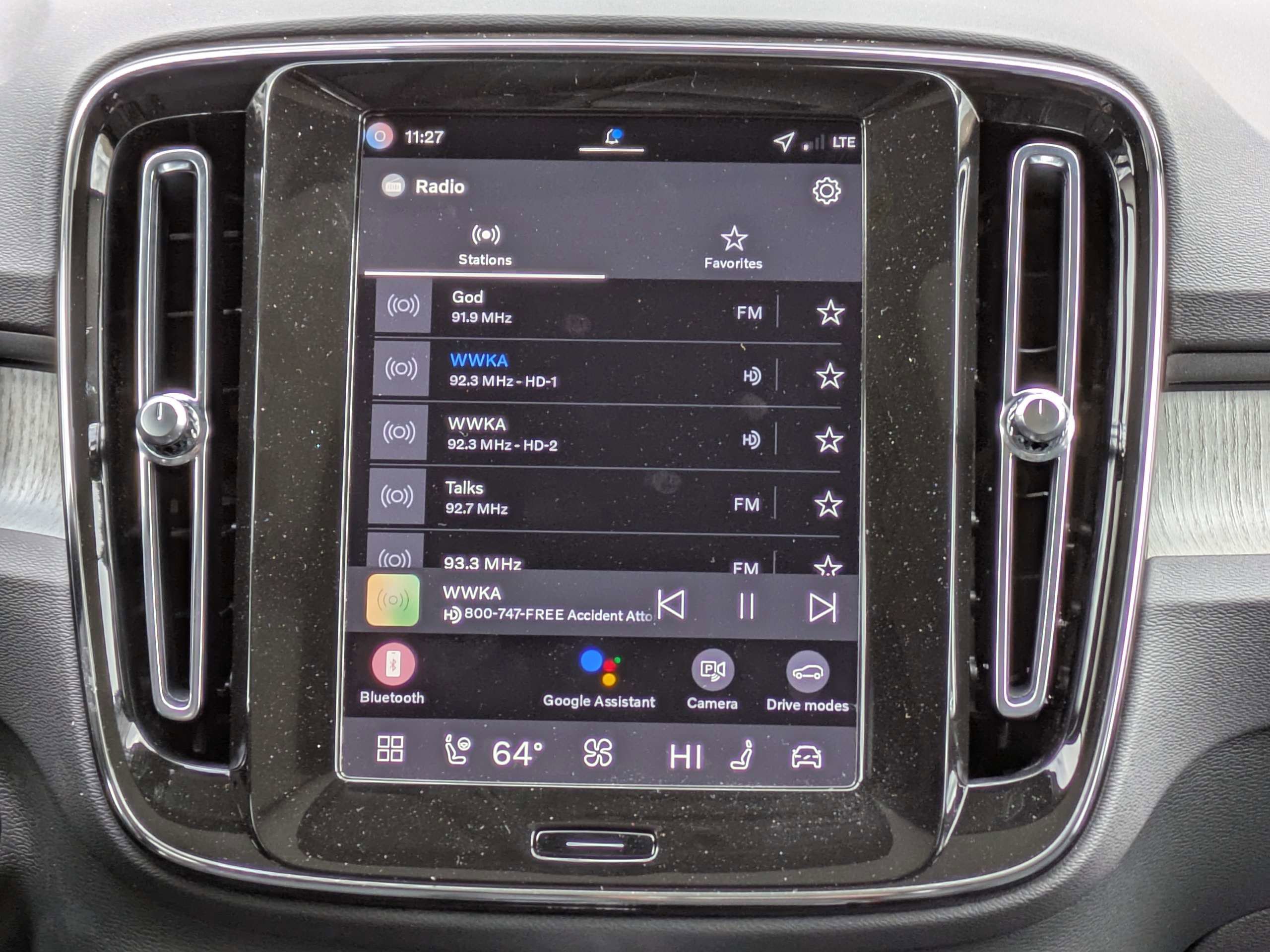 New 2026 Volvo XC40 B5 Ultra w/ Protection Package Premier image 19