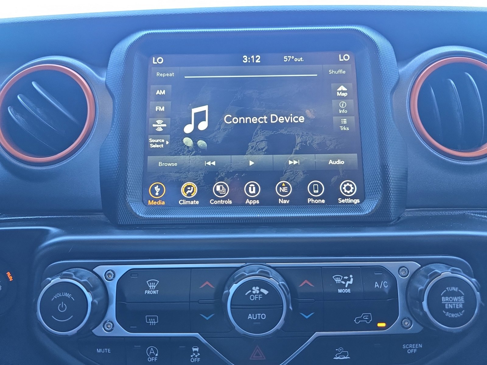 Used 2022 Jeep Gladiator Mojave w/ LED Lighting Group image 17