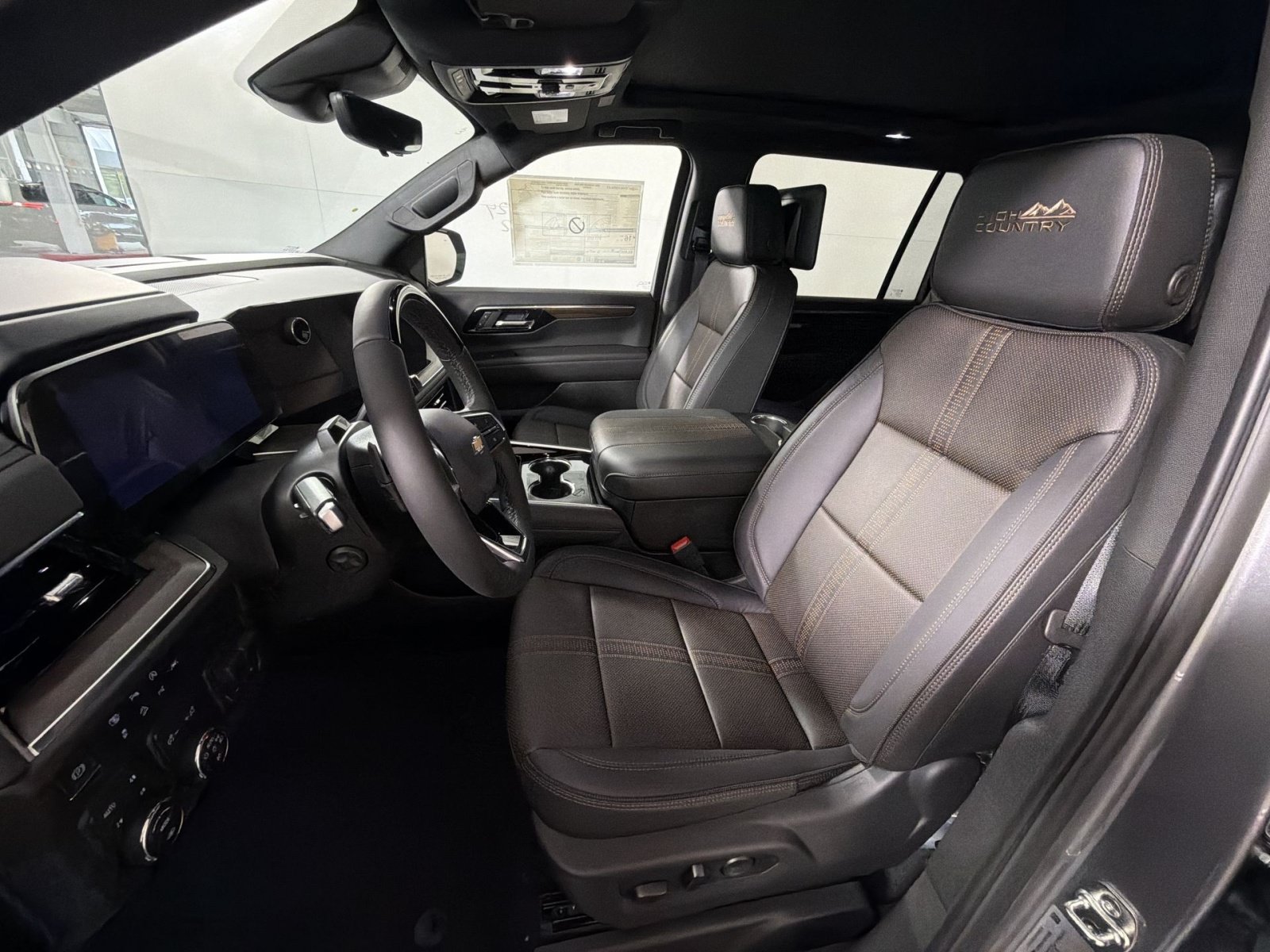 New 2026 Chevrolet Suburban High Country AWD/4WD image 13