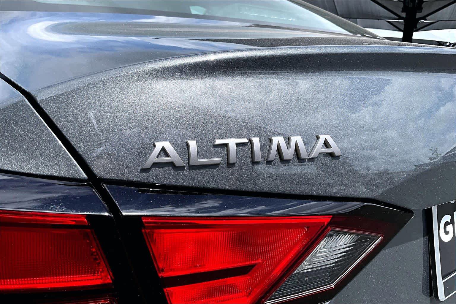 New 2026 Nissan Altima 2.5 SV FWD image 15