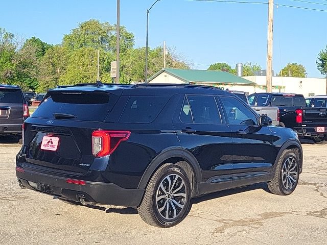 Used 2023 Ford Explorer ST-Line w/ Class IV Trailer Tow Package AWD/4WD image 9