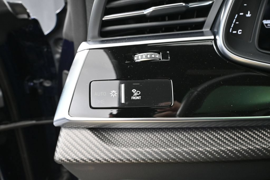 Used 2021 Audi RS Q8 AWD/4WD image 26