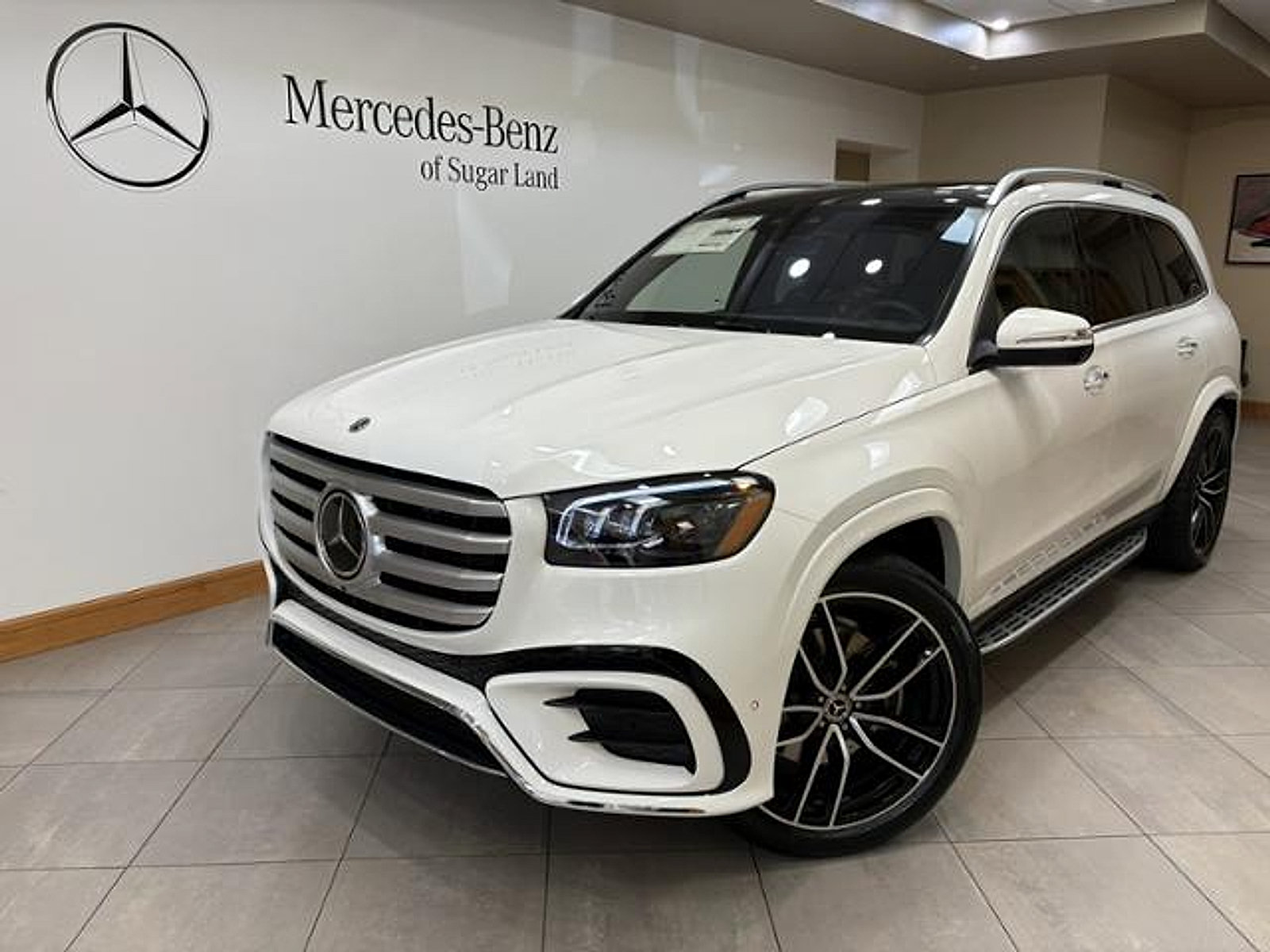 New 2026 Mercedes-Benz GLS 450 4MATIC image 1