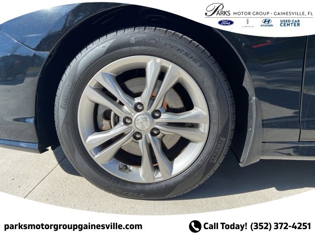 Used 2018 Hyundai Sonata SEL w/ Tech Package 02 image 9