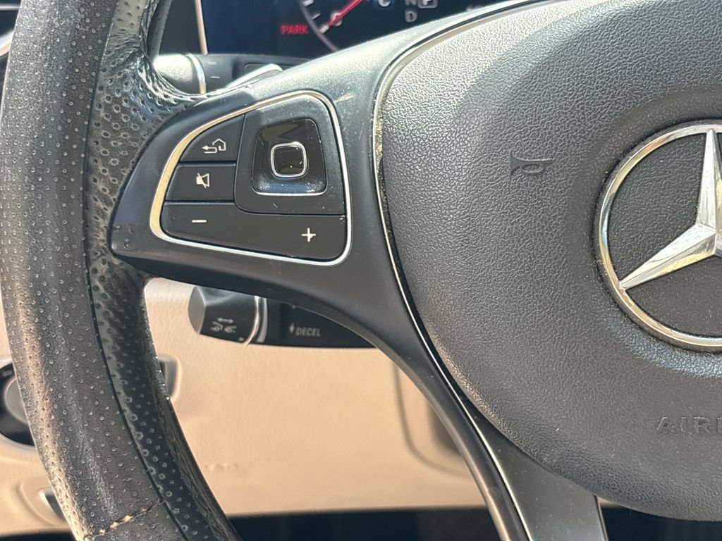 Used 2017 Mercedes-Benz E 300 image 19