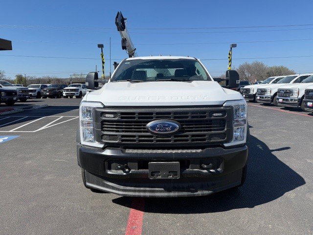New 2026 Ford F550 4x4 SuperCab Super Duty image 3