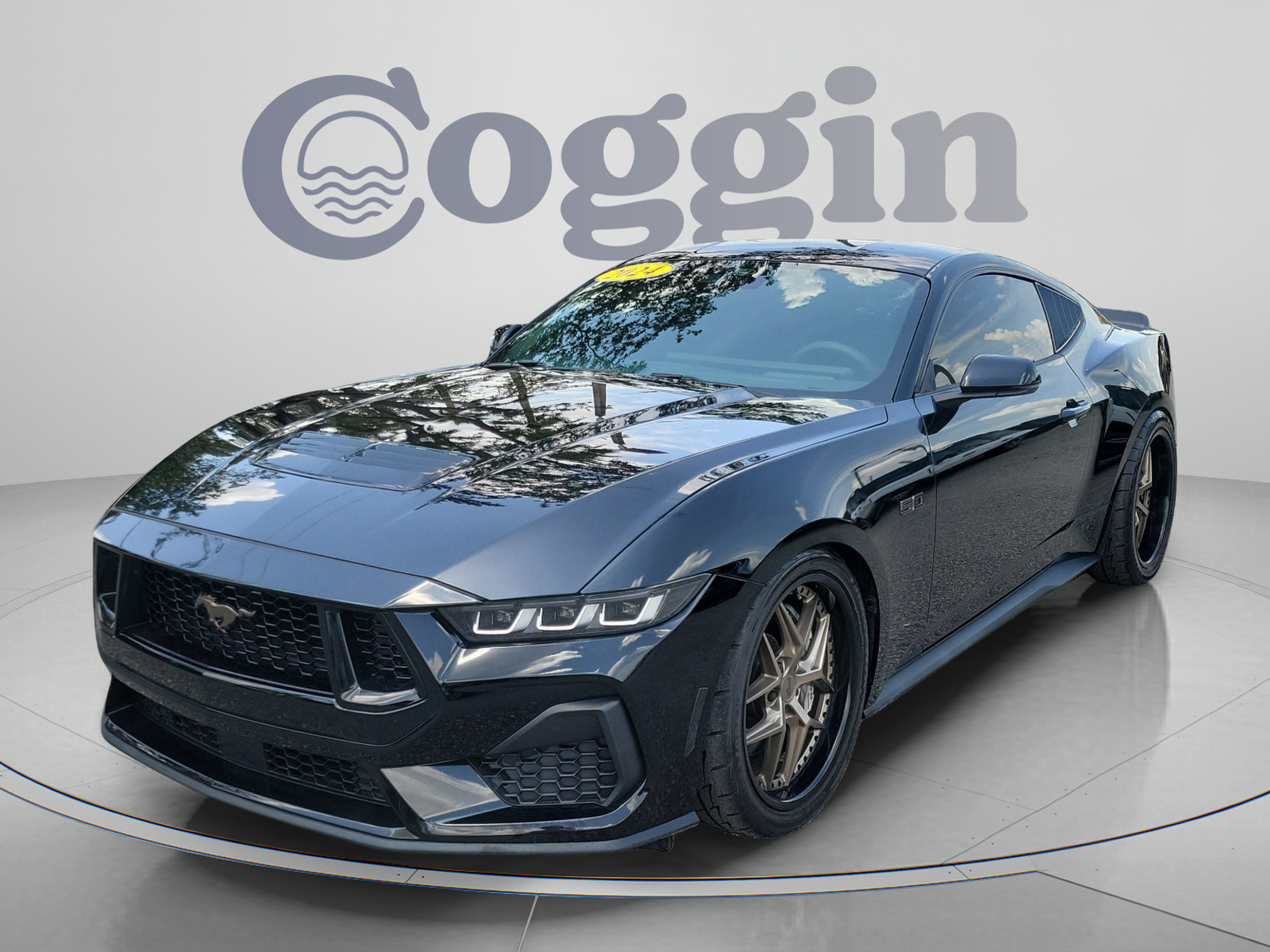 Certified 2024 Ford Mustang GT Premium RWD image 1