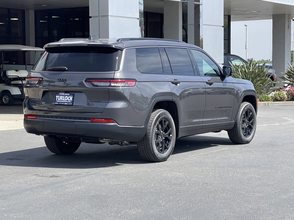 New 2026 Jeep Grand Cherokee L 4WD image 6