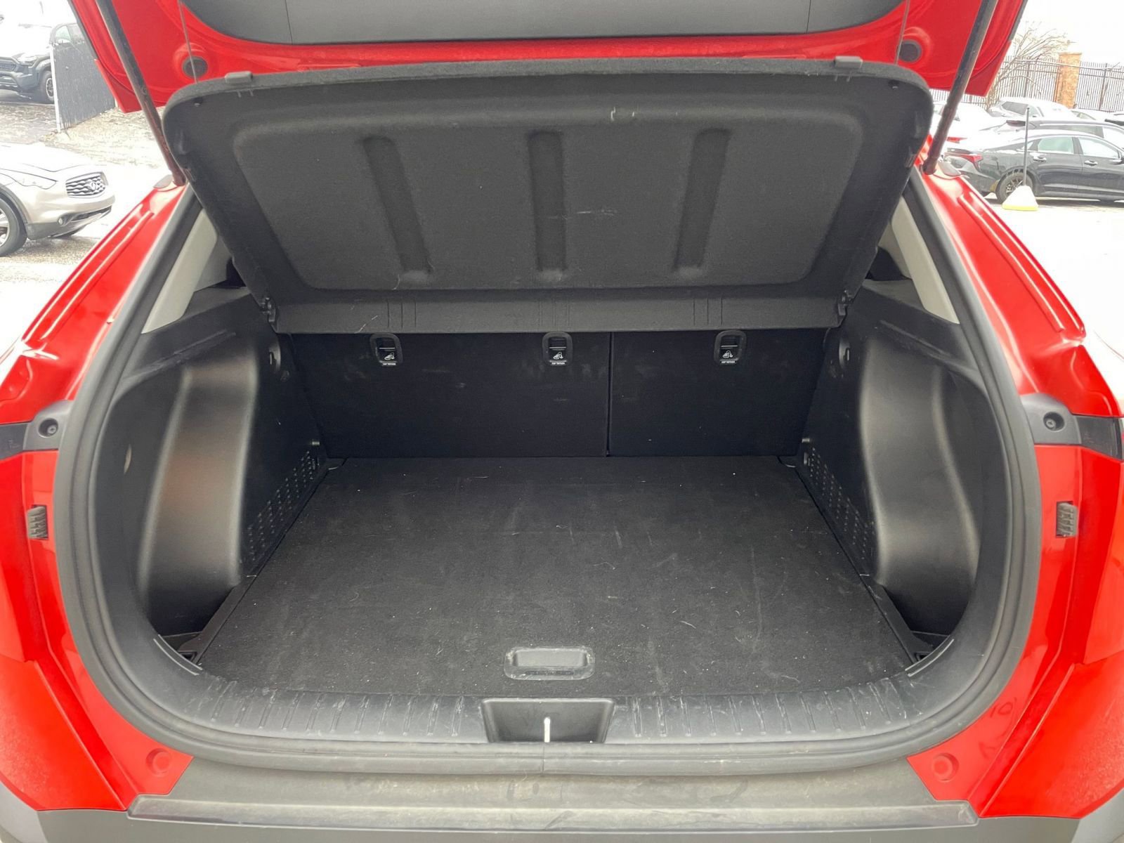 Used 2025 Hyundai Kona SEL image 31