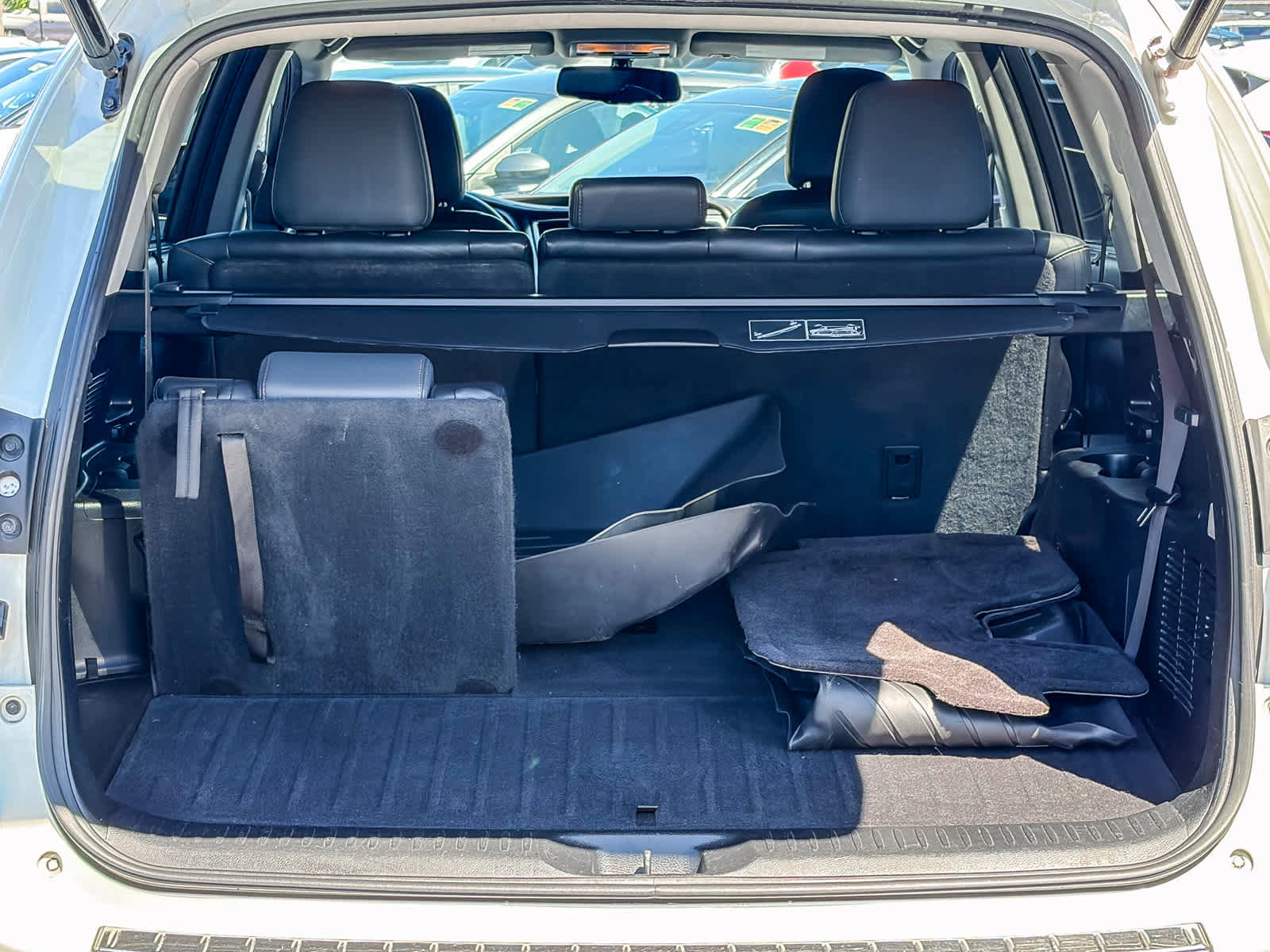 Used 2016 Toyota Highlander XLE image 25