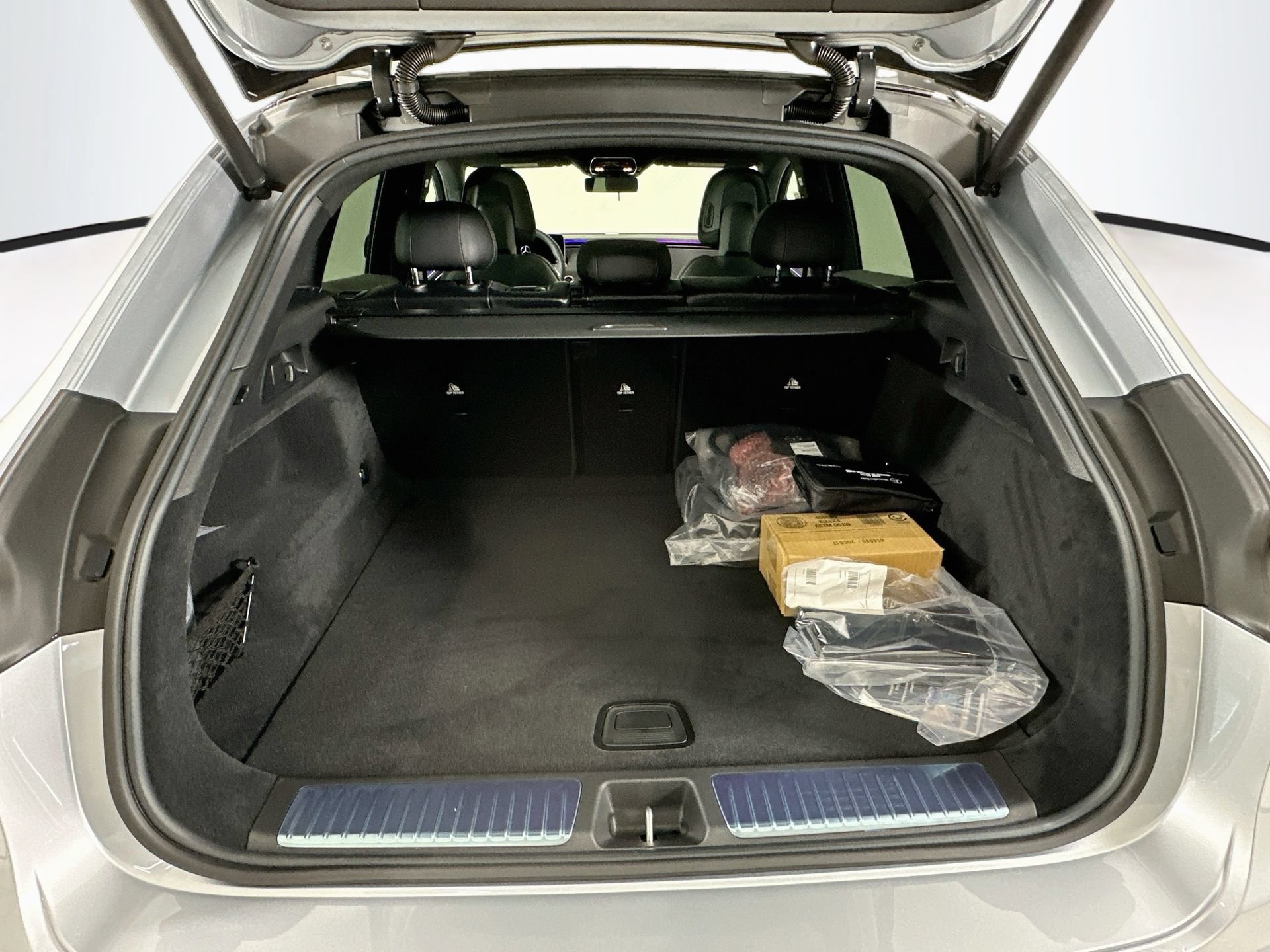 New 2027 Mercedes-Benz EQE 320+ SUV image 29