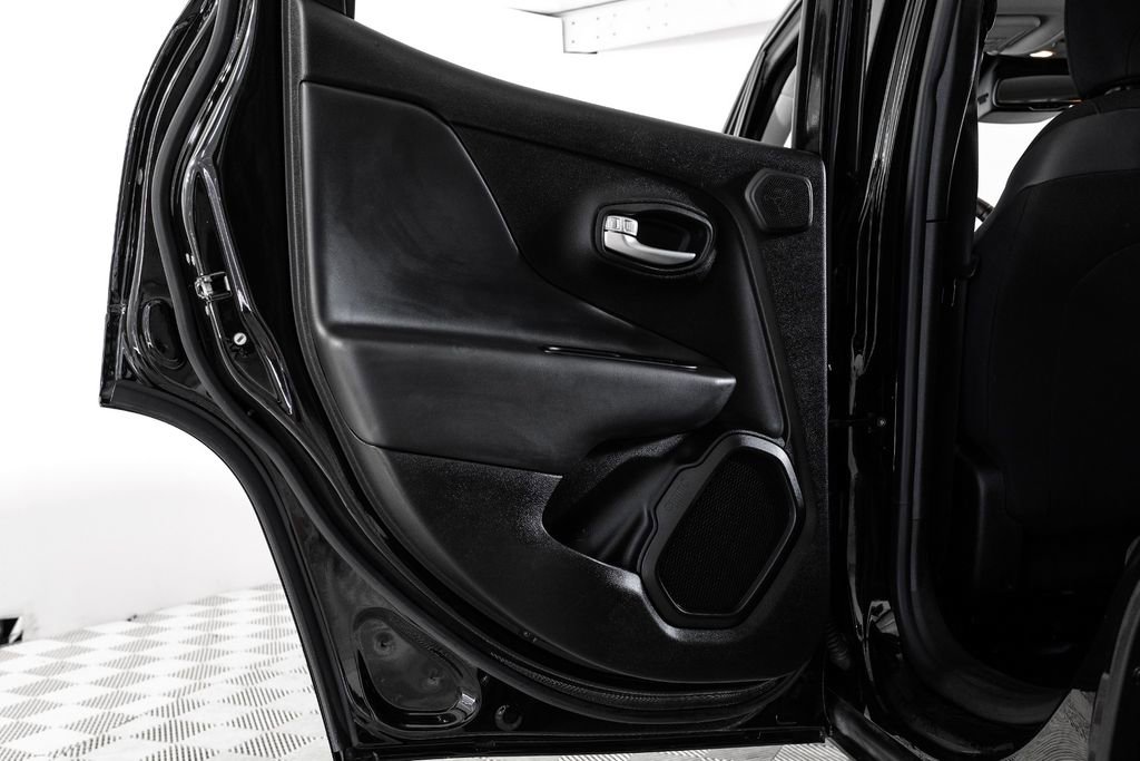 Used 2023 Jeep Renegade Altitude w/ Sun/Sound Group image 47