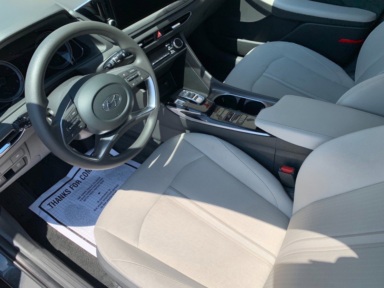 Used 2023 Hyundai Sonata SEL w/ Preferred Accessory Package FWD image 10