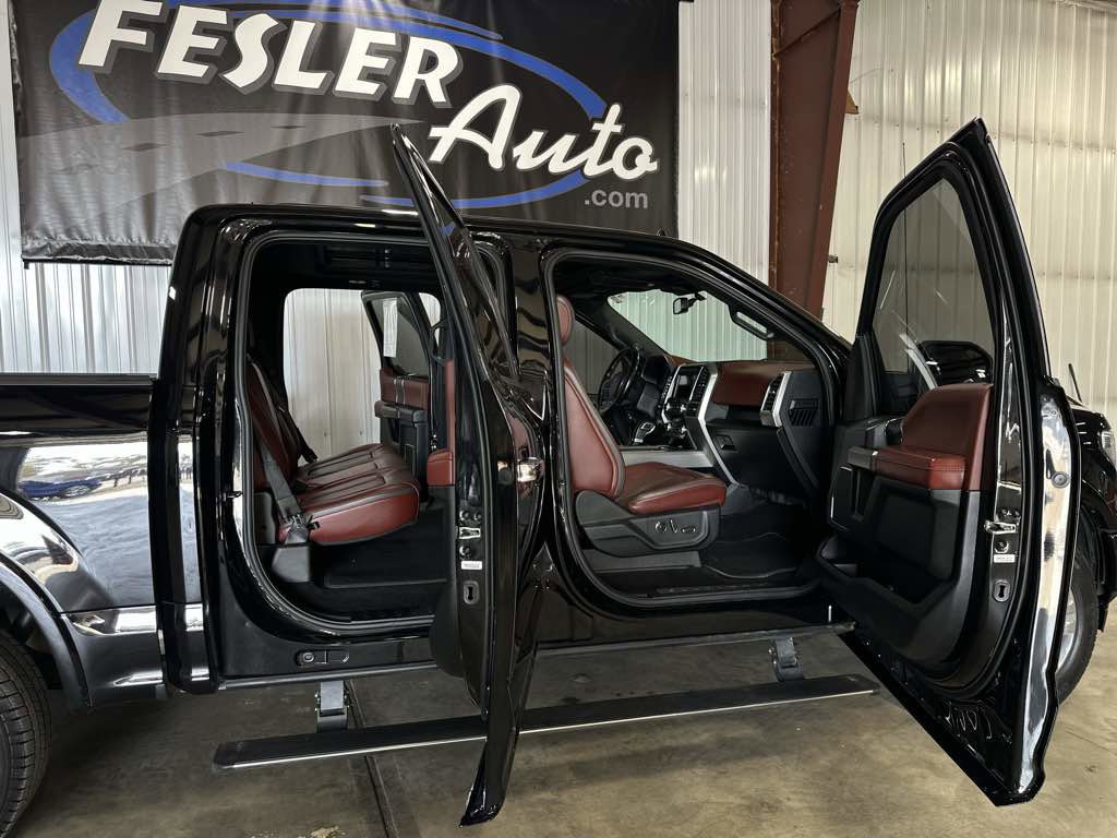 Used 2020 Ford F150 Platinum w/ Equipment Group 701A Luxury image 29