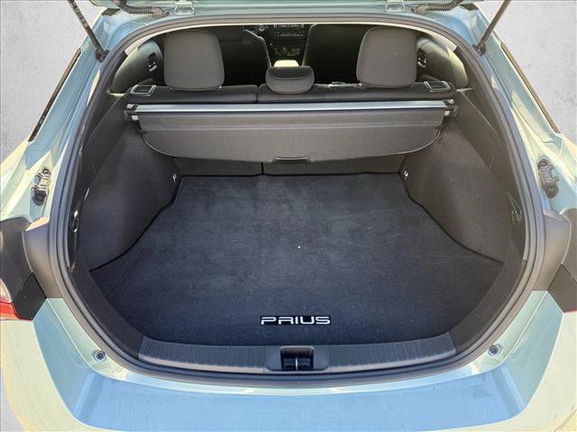 Used 2022 Toyota Prius LE FWD image 14