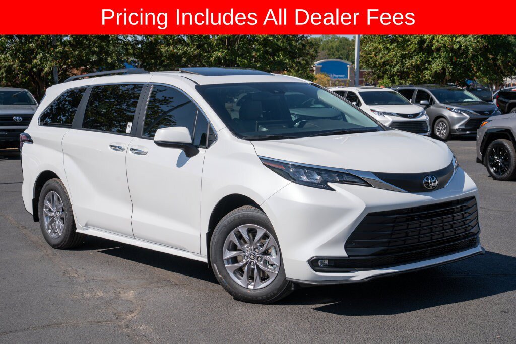New 2026 Toyota Sienna XLE
