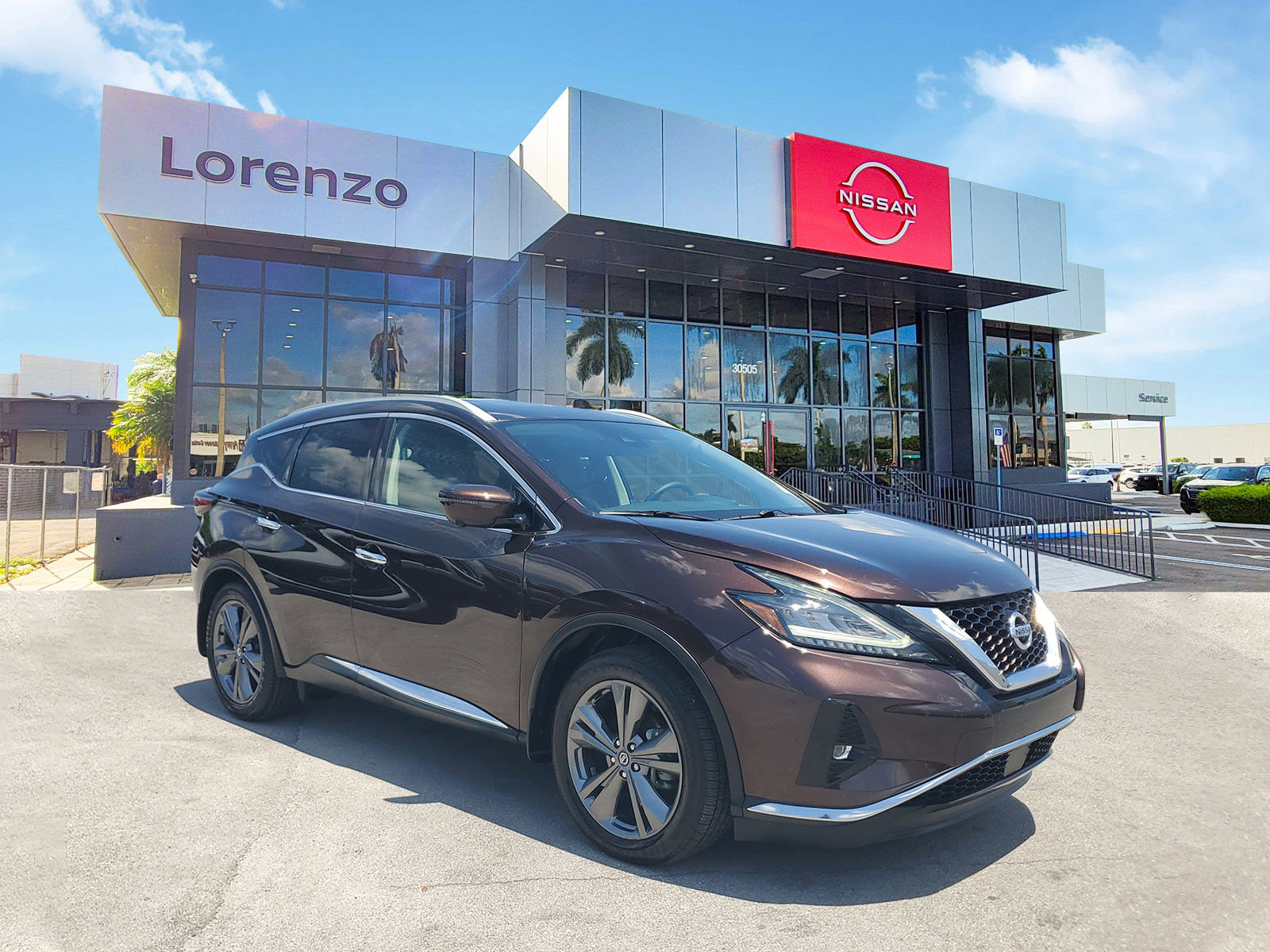 Used 2021 Nissan Murano Platinum w/ Cargo Package FWD image 3