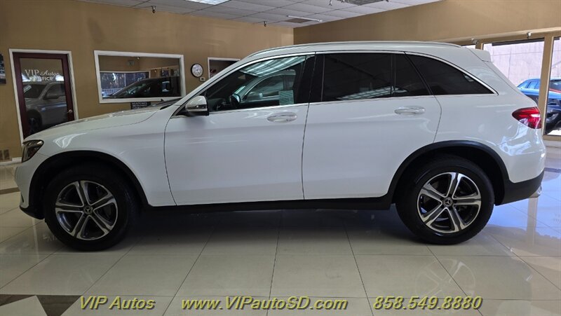 Used 2019 Mercedes-Benz GLC 300 4MATIC image 6