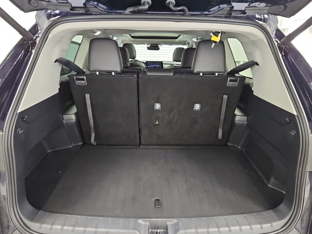 Used 2026 Toyota Grand Highlander XLE FWD image 35
