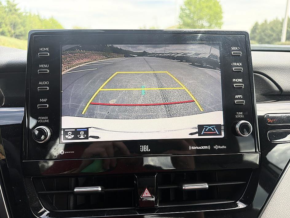 Used 2021 Toyota Camry XLE w/ Navigation Upgrade Package FWD image 15