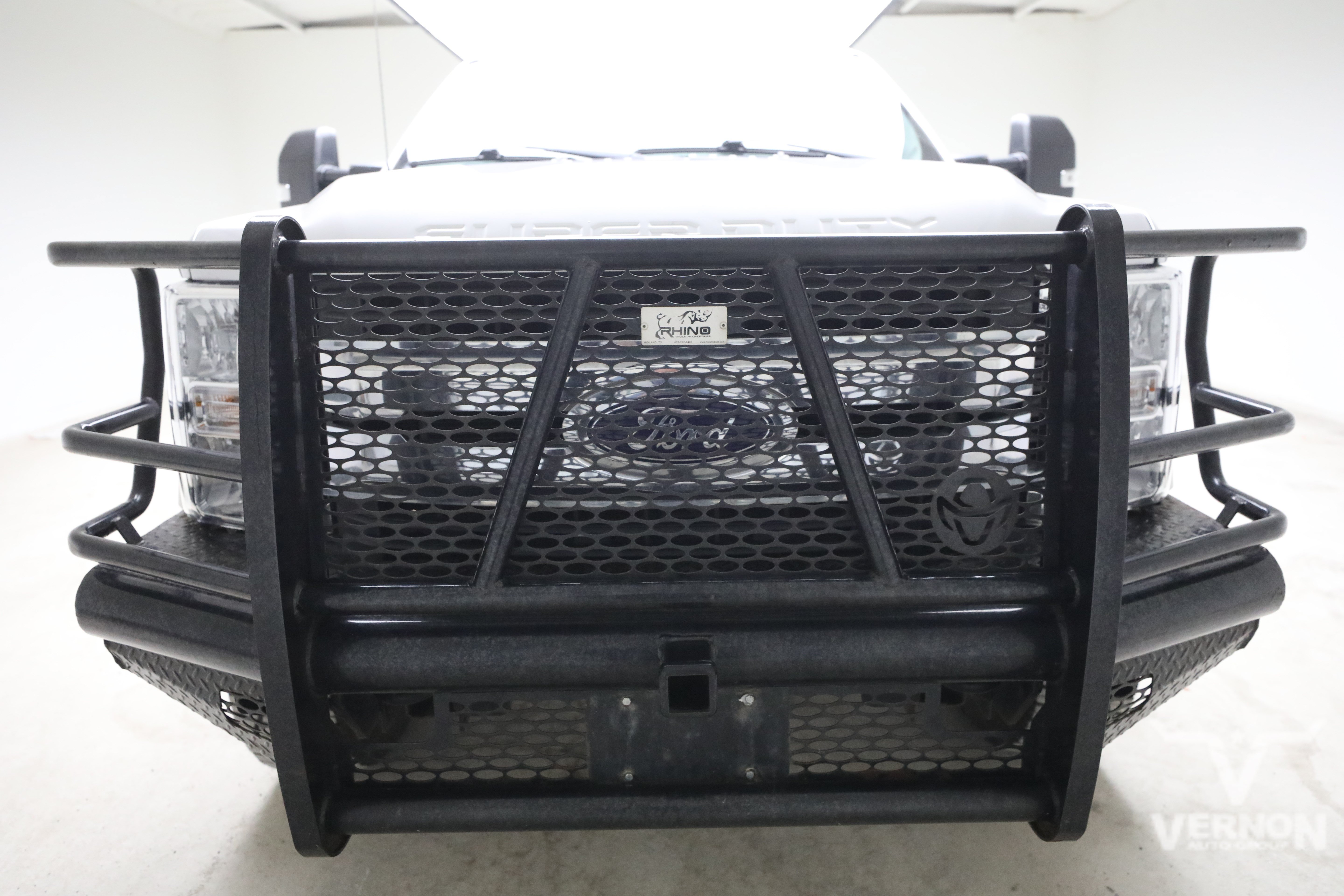 Used 2017 Ford F350 XLT w/ XLT Value Package AWD/4WD image 8