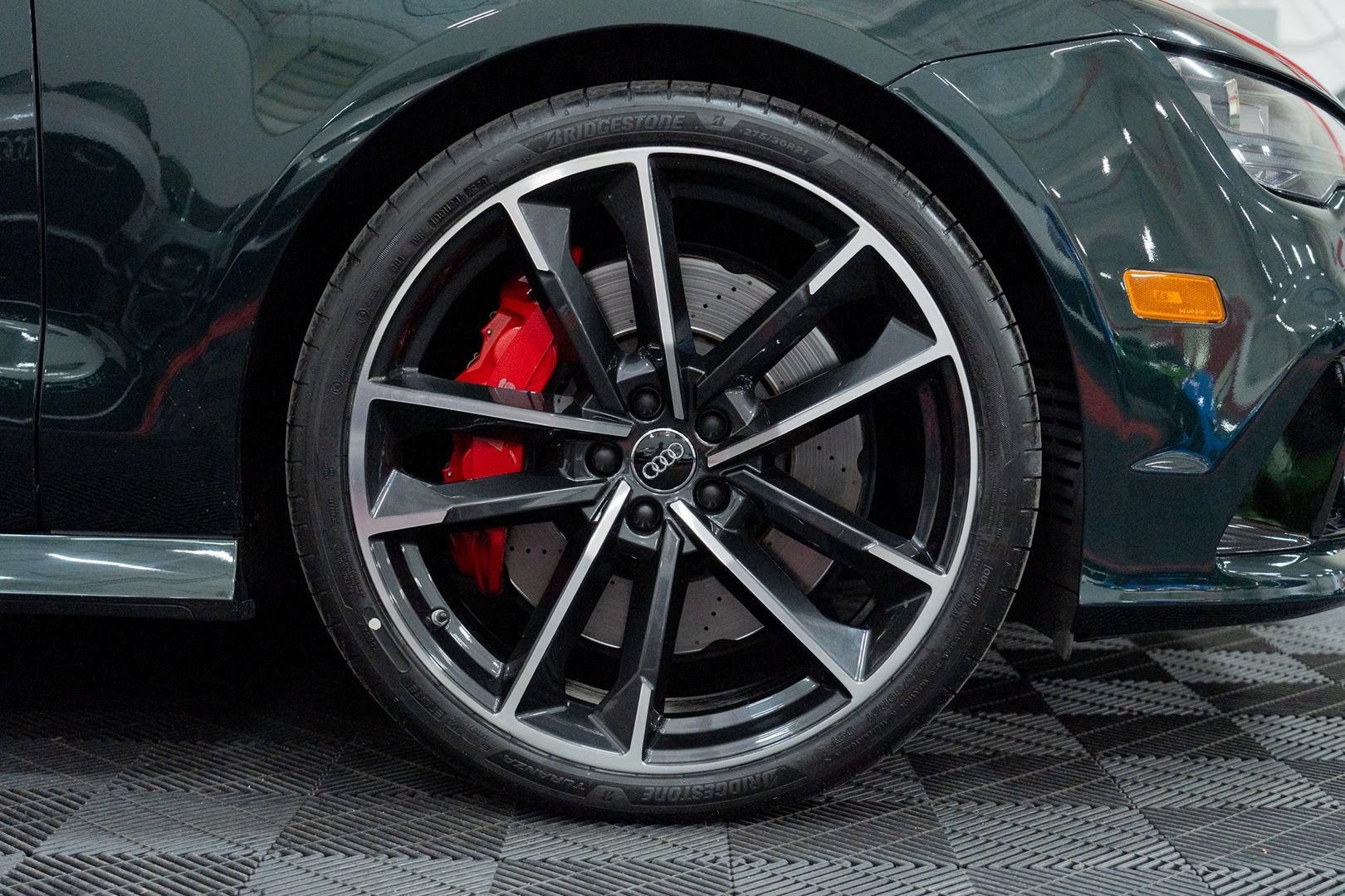Used 2016 Audi RS 7 Prestige w/ RS 7 Dynamic Package AWD/4WD image 15