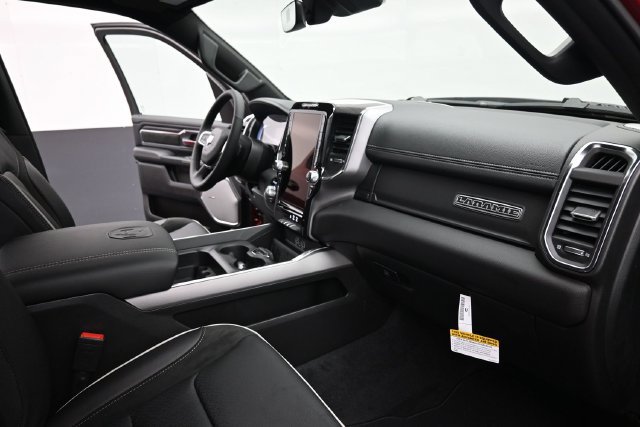 New 2027 RAM 1500 Laramie AWD/4WD image 30