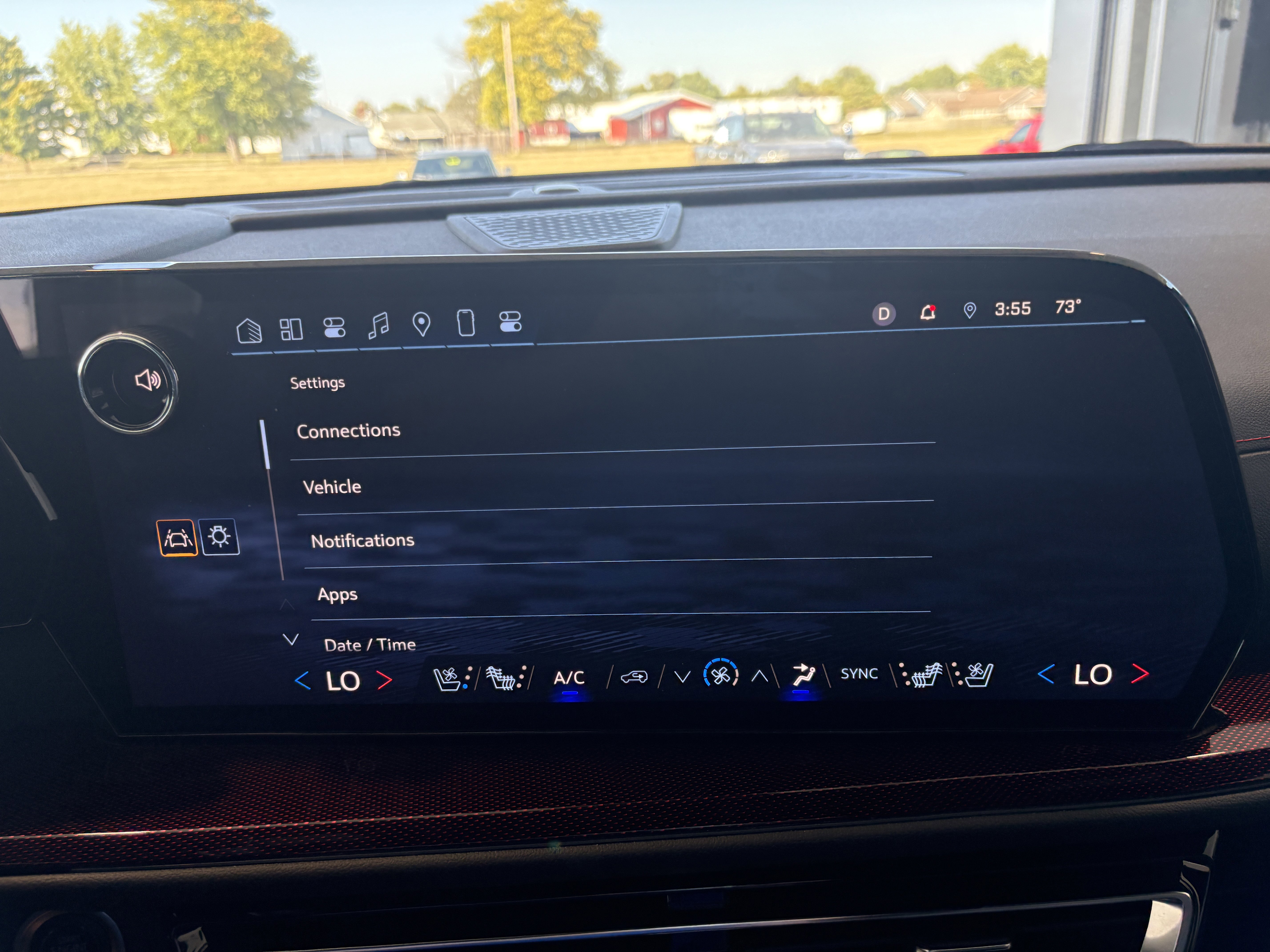 Used 2025 Chevrolet Traverse RS w/ LPO, Floor Liner Package image 26