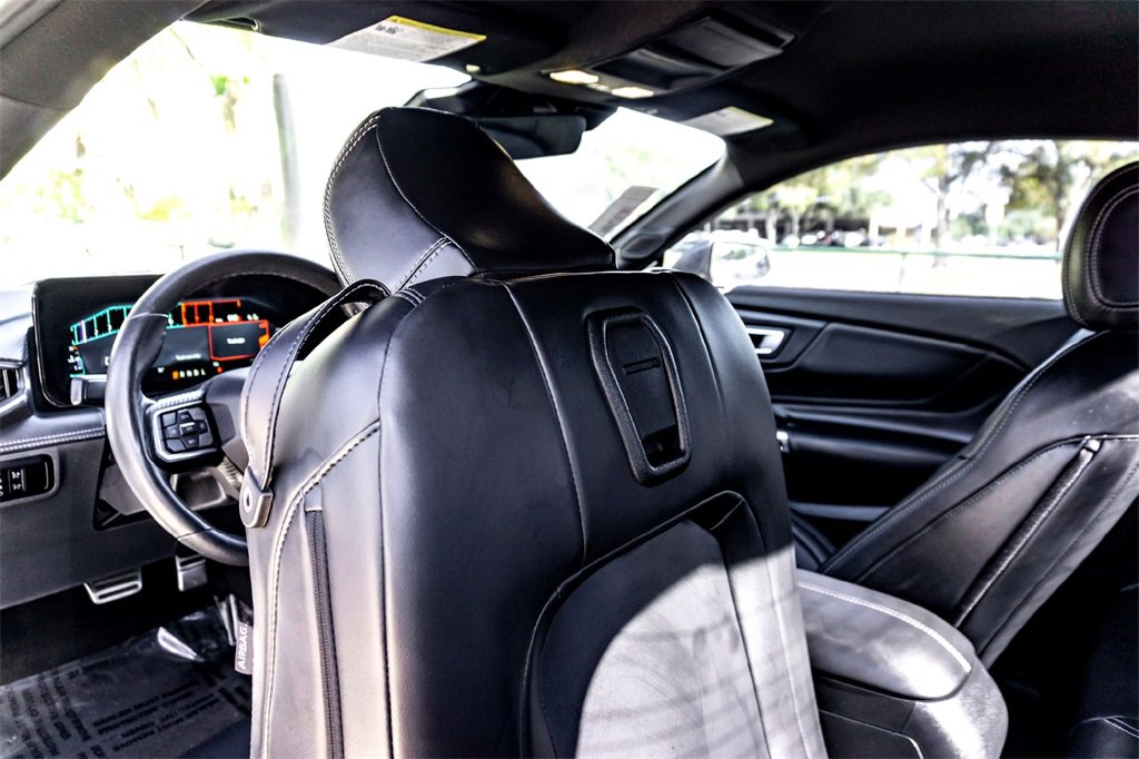 Used 2024 Ford Mustang Premium image 27