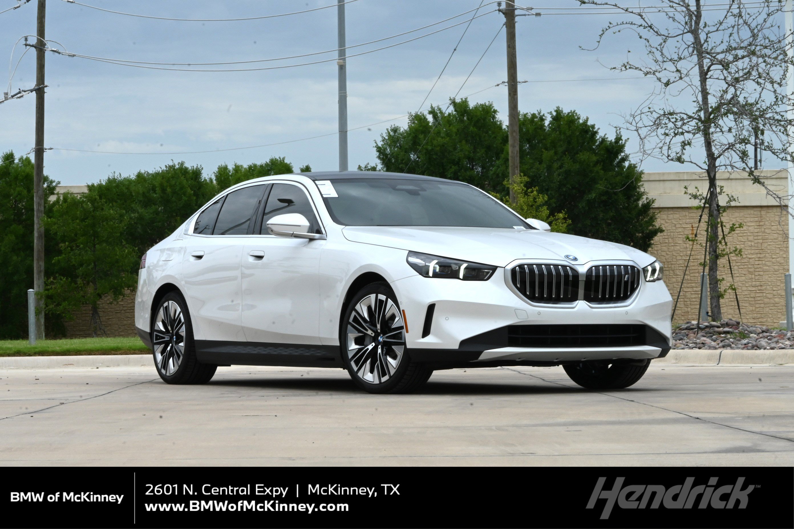 New 2027 BMW i5 eDrive40 RWD image 1