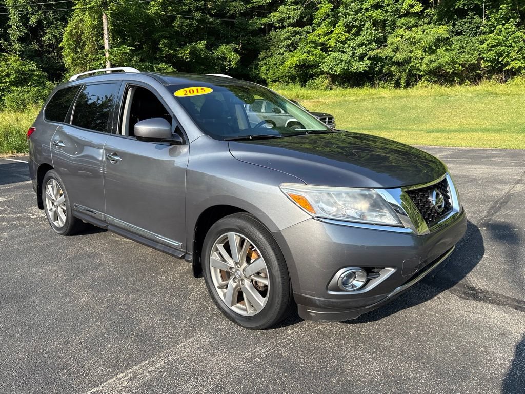 Used 2015 Nissan Pathfinder Platinum AWD/4WD image 7