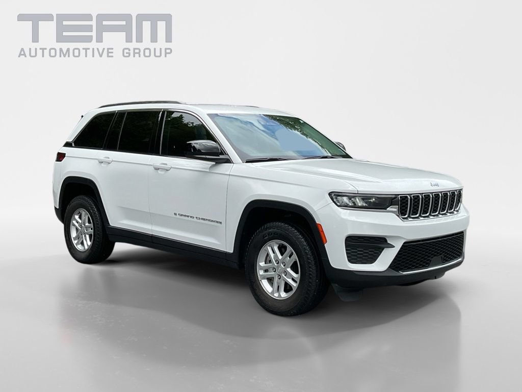 Used 2023 Jeep Grand Cherokee Laredo