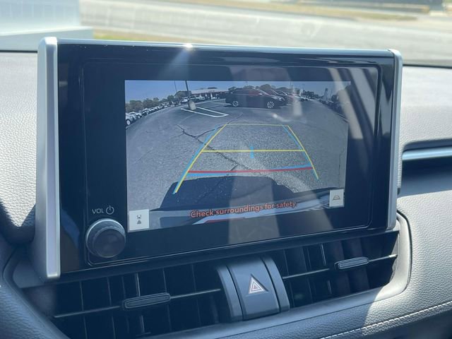 Used 2024 Toyota RAV4 XLE w/ Convenience Package image 28