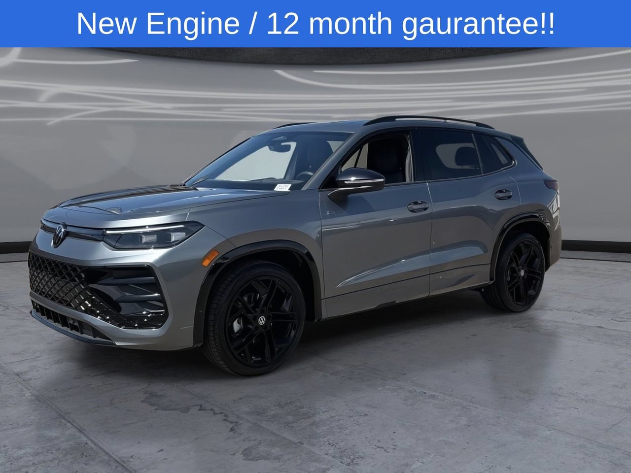 New 2026 Volkswagen Tiguan SE R-Line FWD image 3