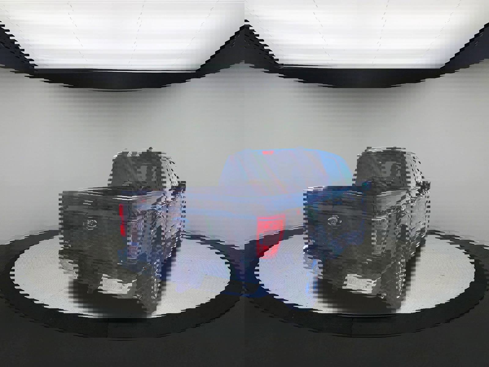 Used 2022 Ford F150 XLT w/ Equipment Group 301A Mid image 8