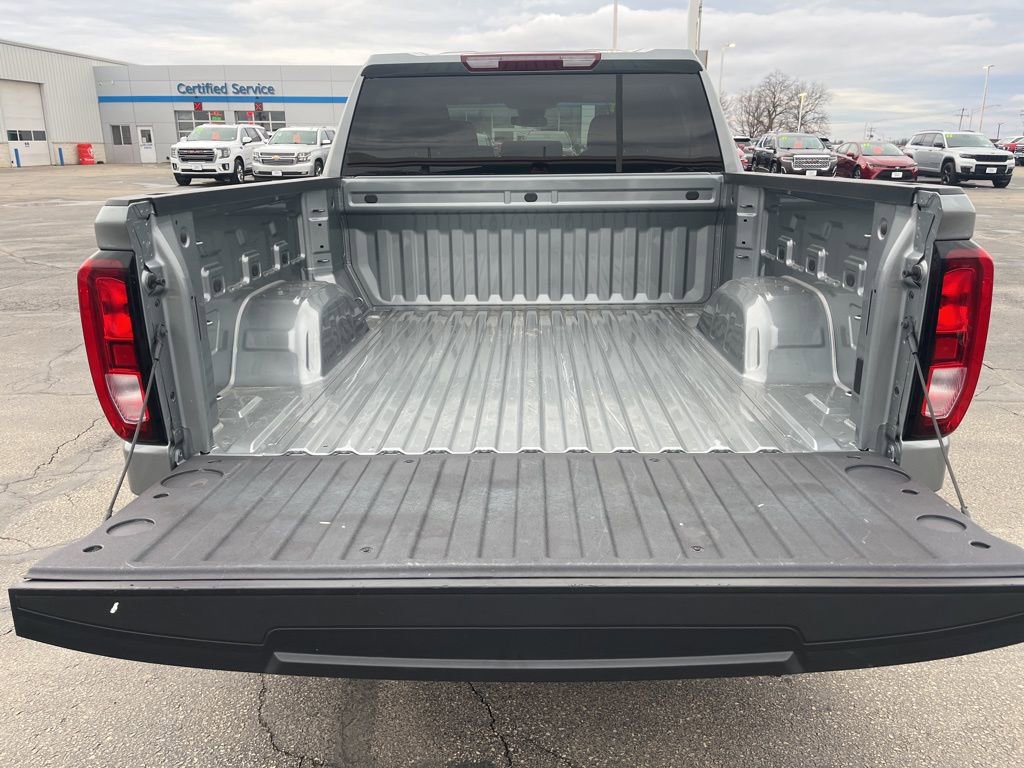 Used 2023 GMC Sierra 1500 Pro w/ Pro Value Package AWD/4WD image 8