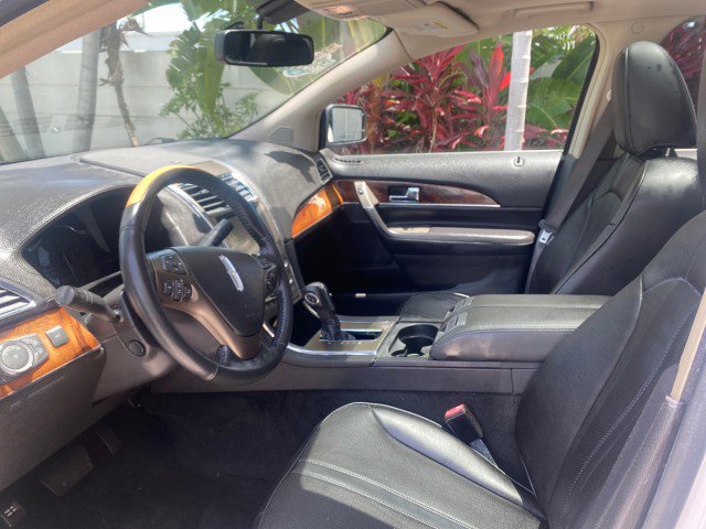 Used 2011 Lincoln MKX 2WD w/ 102A Rapid Spec Order Code image 38