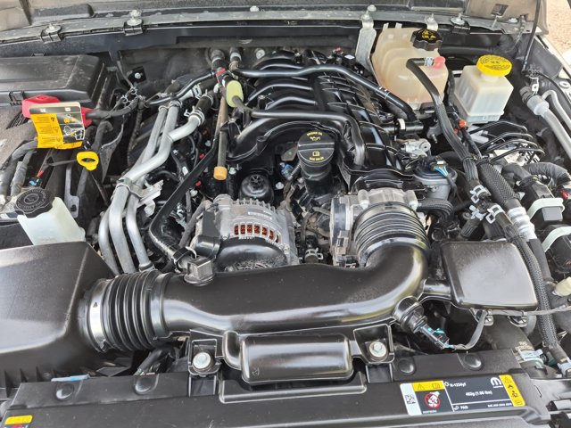 Used 2022 Jeep Gladiator Overland AWD/4WD image 29