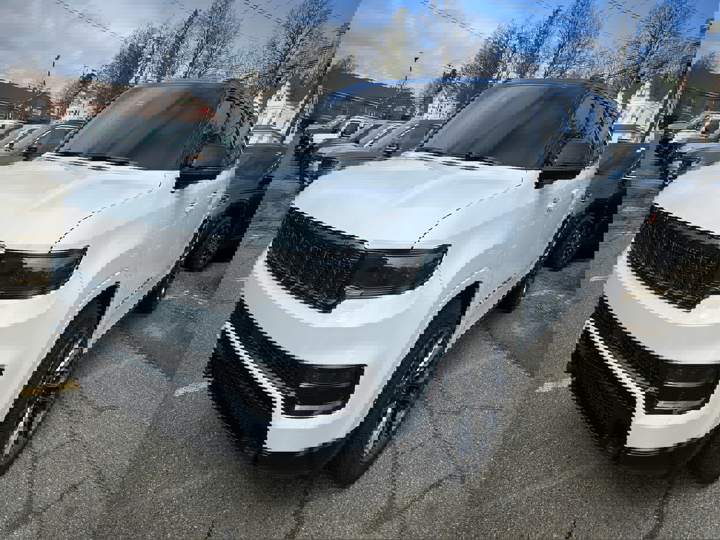 New 2025 Jeep Grand Wagoneer L Series II Obsidian w/ Quick Order Packagew 28T