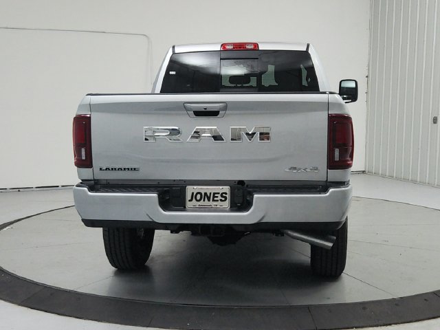 New 2026 RAM 2500 Laramie AWD/4WD image 7