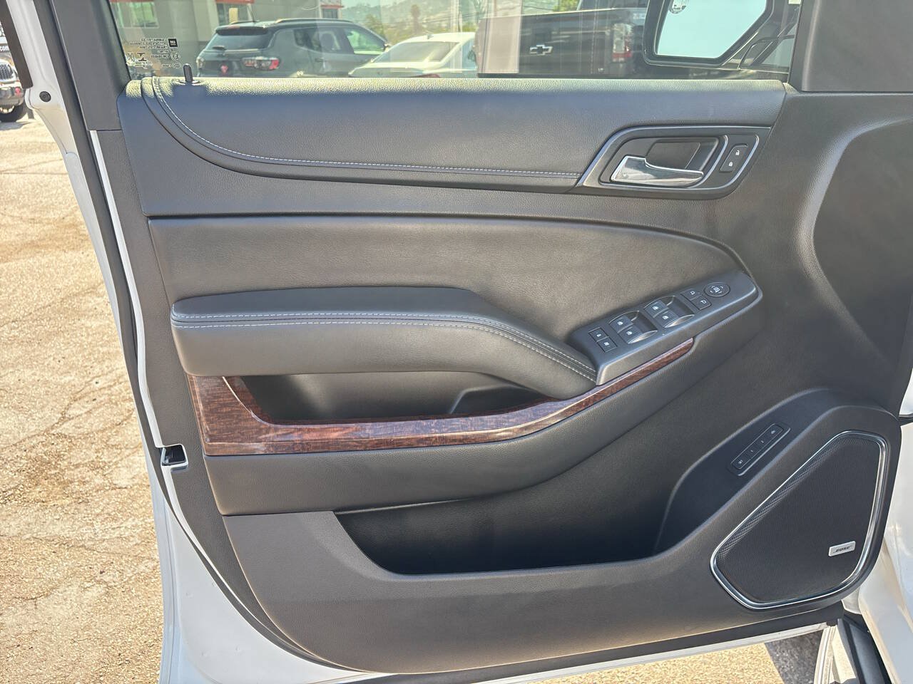 Used 2019 GMC Yukon XL SLT w/ HD Trailering Package RWD image 14