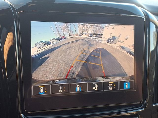 Certified 2022 Chevrolet Traverse Premier w/ Redline Edition image 8