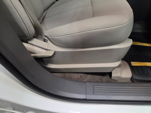 Used 2013 Ford Edge SE FWD image 61