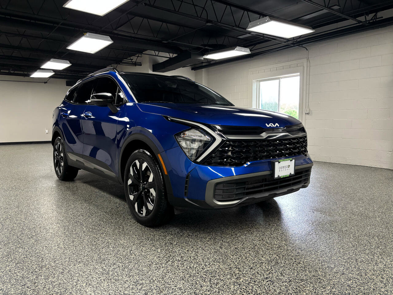 Used 2023 Kia Sportage X-Line w/ X-Line Premium Package image 2