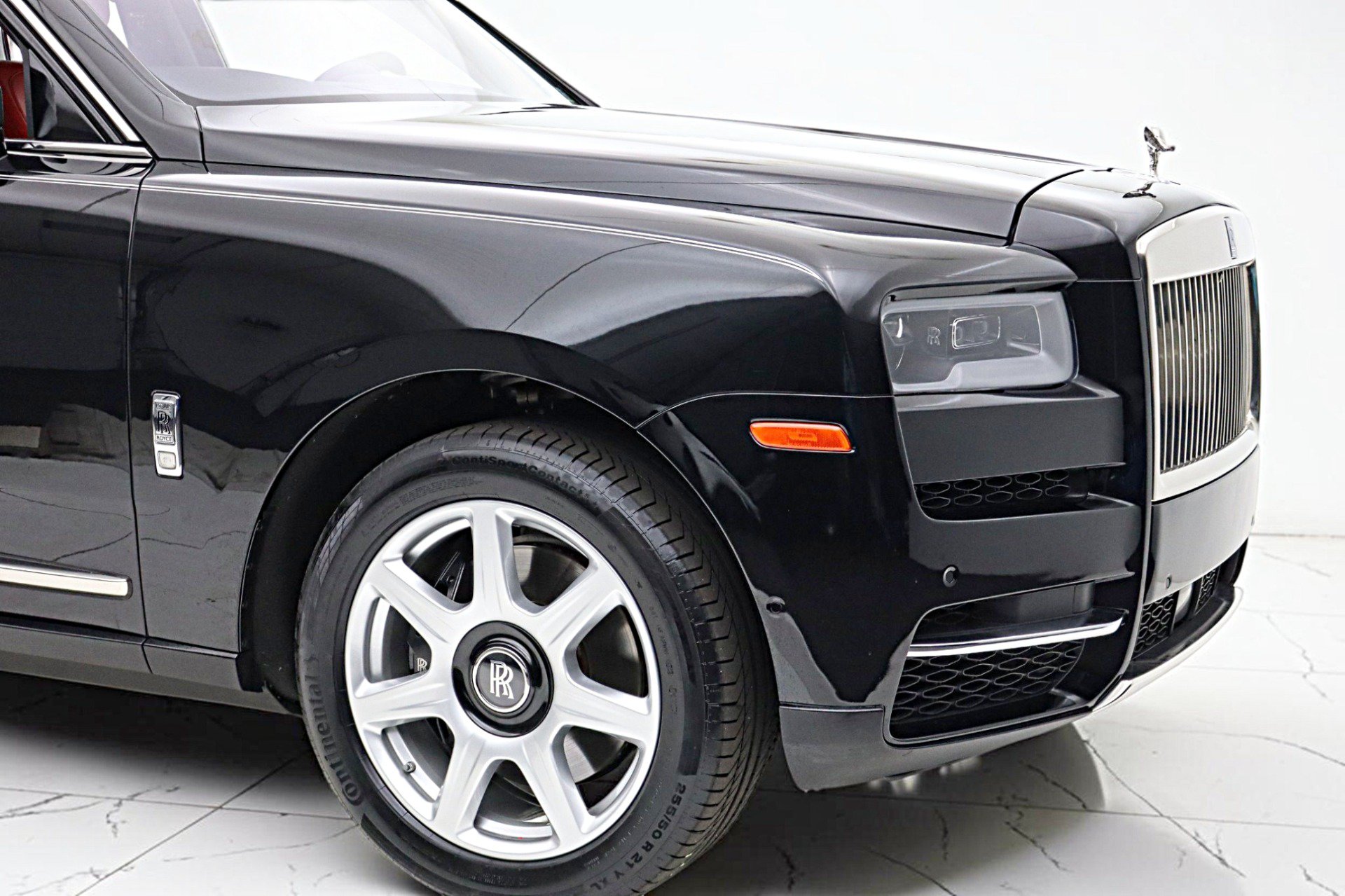 Used 2019 Rolls-Royce Cullinan AWD/4WD image 16