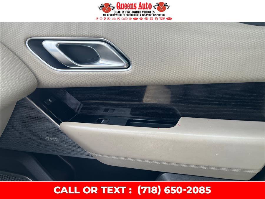 Used 2018 Land Rover Range Rover Velar R-Dynamic SE AWD/4WD image 26